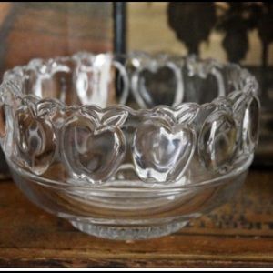 COPY - Tiffany & Co Crystal Bowl Apple bowl 5 x 3…